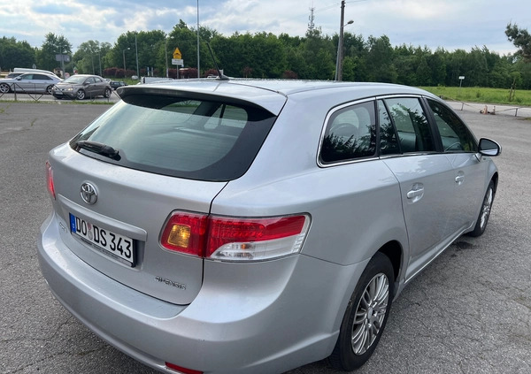 Toyota Avensis cena 33999 przebieg: 169980, rok produkcji 2009 z Tarnów małe 631